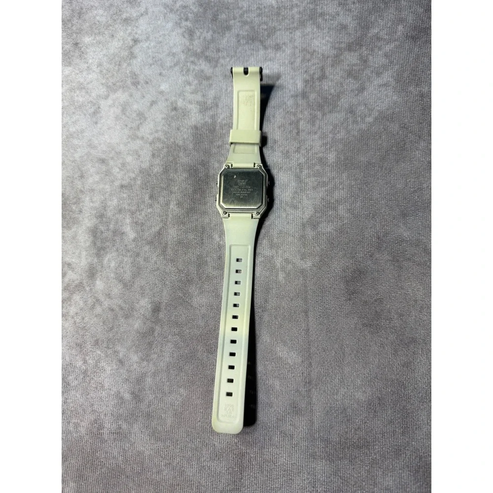 Casio LF-20W-8A Digital Watch Cream Off White Retro Twin Graph World Time 3551
